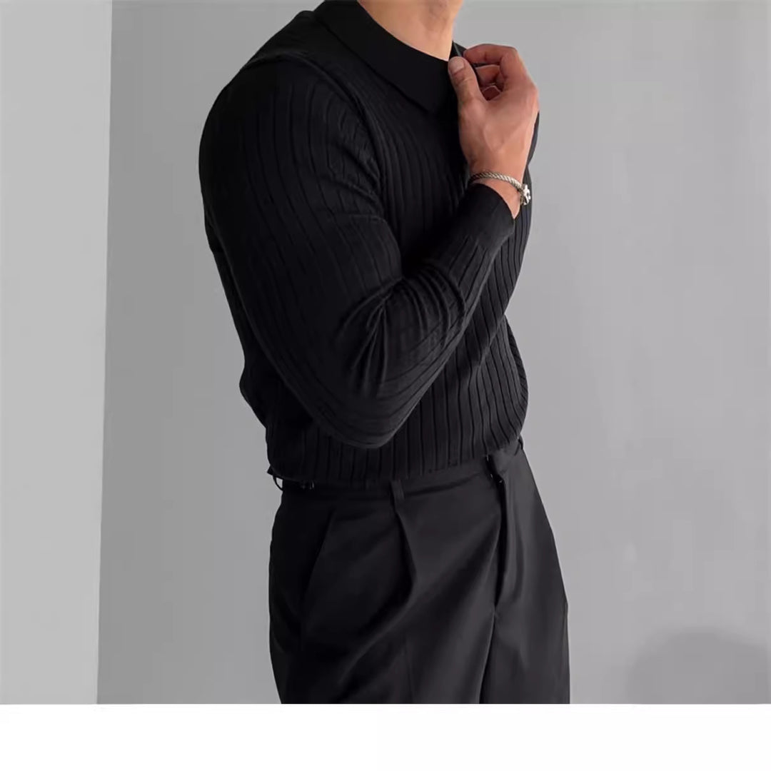 Herren nan figurtilpasset ribstrik polo sweater med åben V-udskæring og smal pasform Skovae