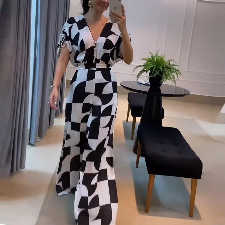 Dame Modet Jumpsuit med grafisk mønster og elegante ærmer Skovae