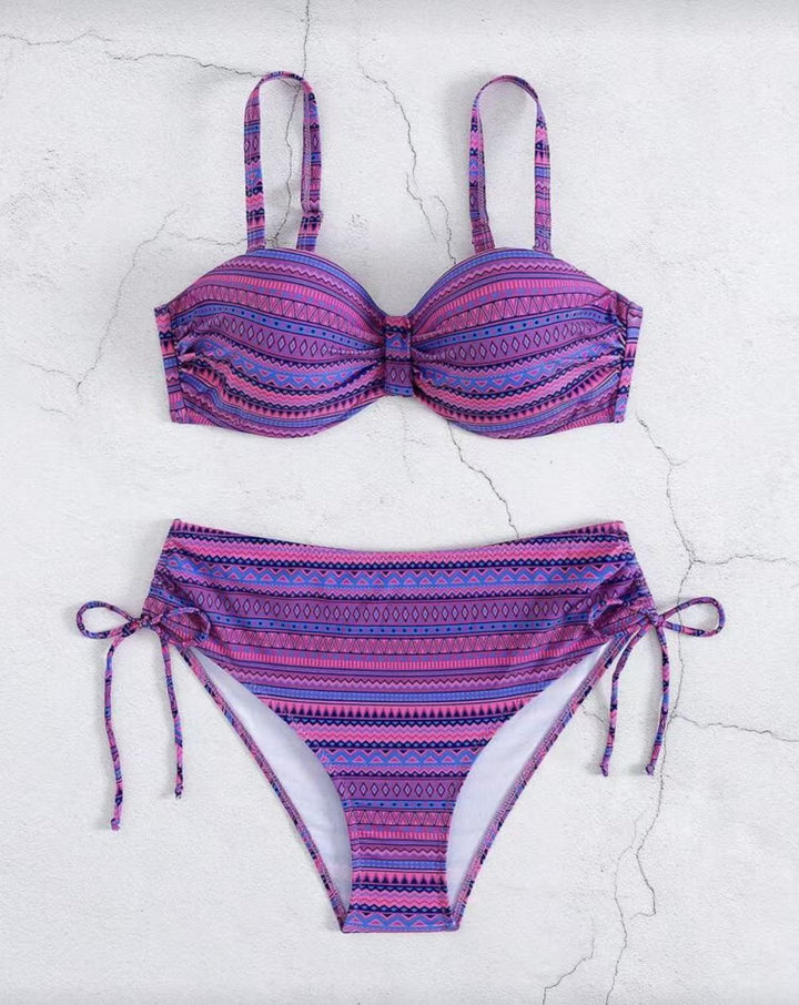 Dame Bikini-sæt med modigt vikle-detalje og justerbar talje Skovae
