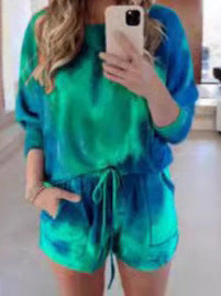 Dame afslappet sæt bestående af top og shorts med moderigtig farvegradient Stilla