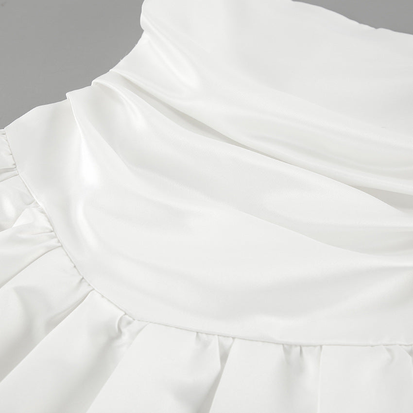 Dame Spids Mini-Kjole med off-shoulder Design og voluminøs Skørt Stilla
