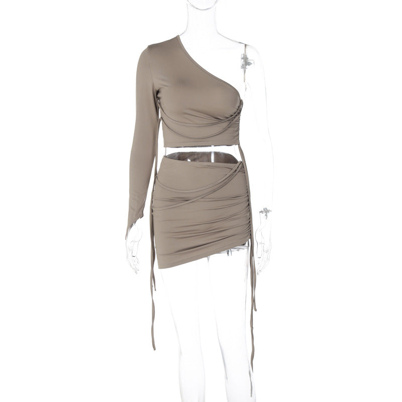 Dame Crop-Top og Miniskørt Sæt med off-shoulder Design og Rüschen Stilla