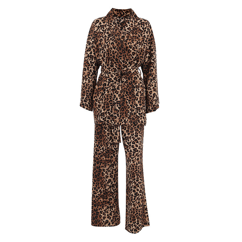 Dame Satin-Kimono-robe med dyrepræg Stilla