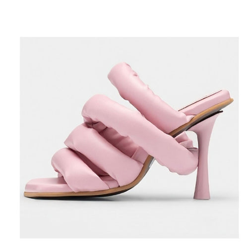 Femme Strappy High-Heel Slide Sandaler med polstret detaljer Stilla