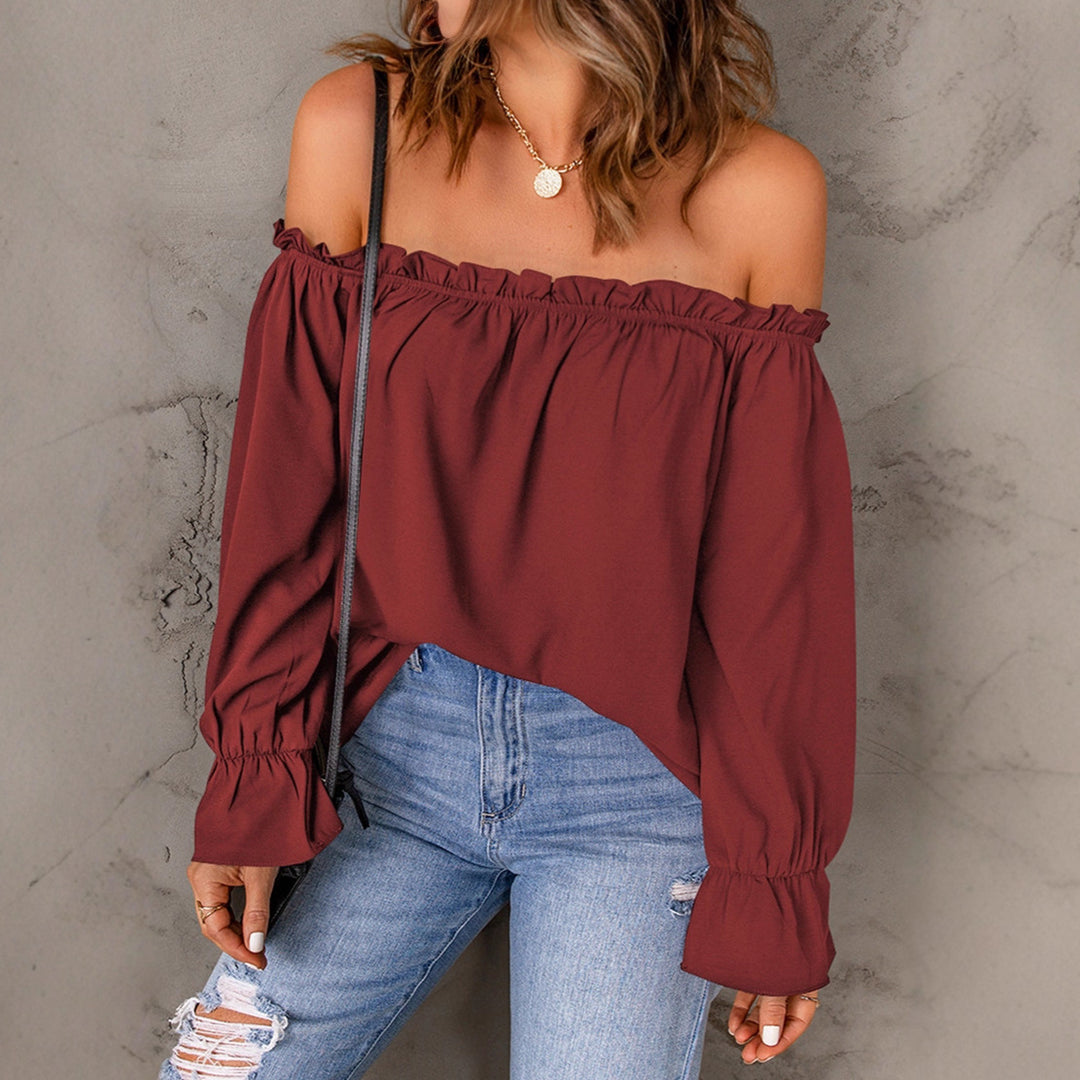 Dame Off-Shoulder Bluse med Ruffles detaljer og lange ærmer Skovae