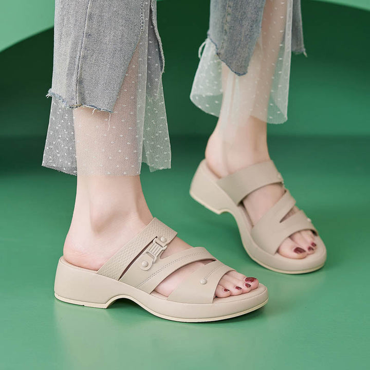 Dame komfort-sandaler med justerbar rem og anatomisk sål-teknologi Stilla