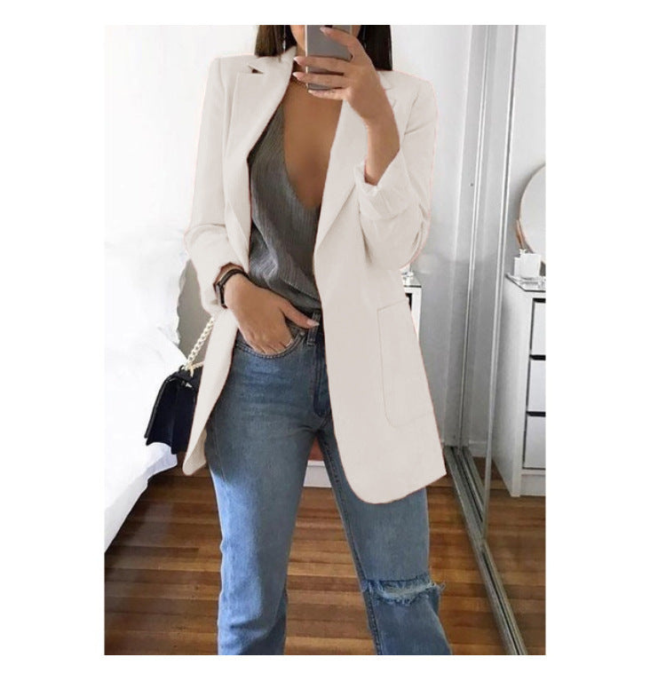 Dame elegant blazer med tætsiddende snit og praktiske lommer Skovae