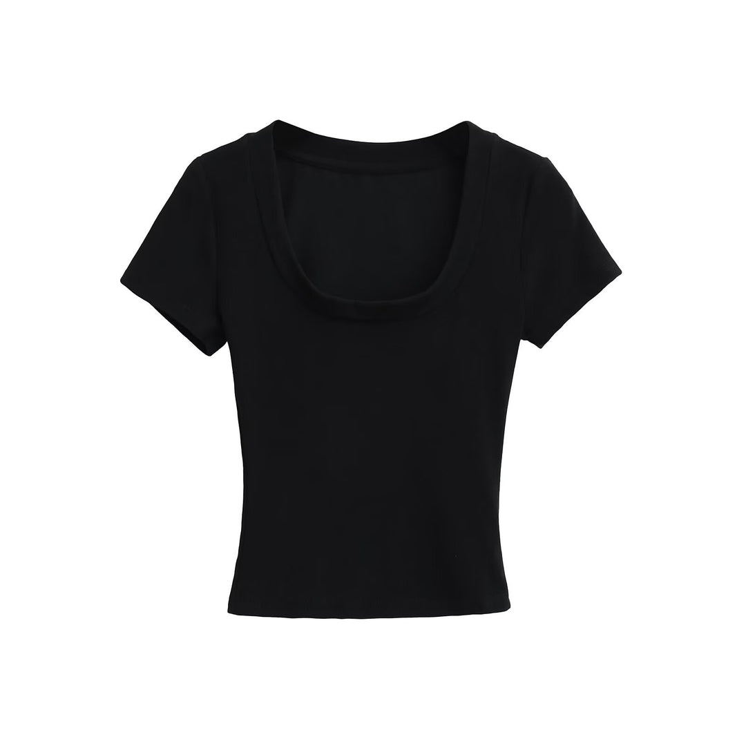 Dame figursyet T-shirt med bred rund halsudskæring og blød bomuldsblanding Stilla
