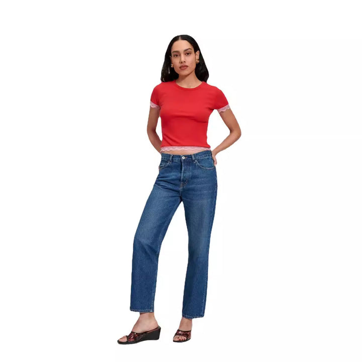 Dame Crop-Top med elegante spidsedele og moderne snit Stilla