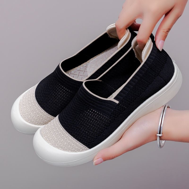 Dame Slip-On Sneakers med elastisk overdel og skridsikker sål Stilla