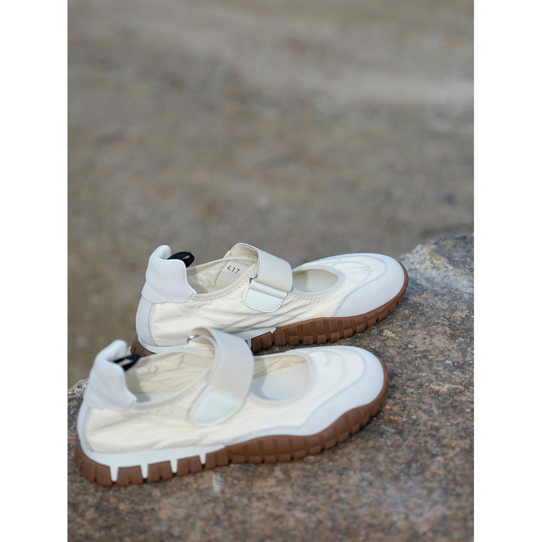 Dame Komfortable Hal shoes med velcro Stilla