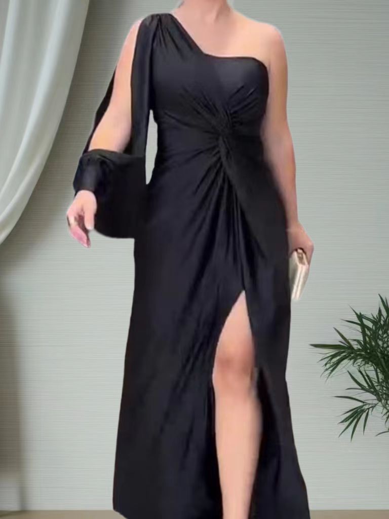 Dame elegant maxikjole med asymmetrisk snit og slids Stilla