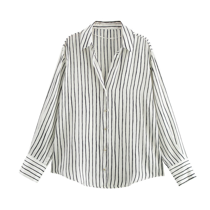 Dame silkebluse med moderne knapdetaljer Stilla