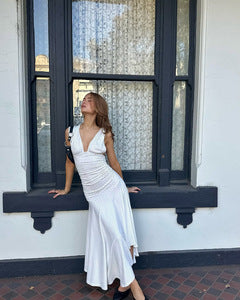 Dame elegant wrap dress med sidelæg og dekorative flæser Skovae