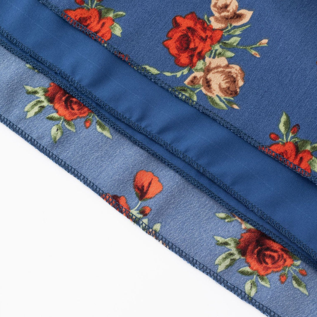 Dame Maxikjole med feminine flæse detaljer og elegant V-hals Stilla