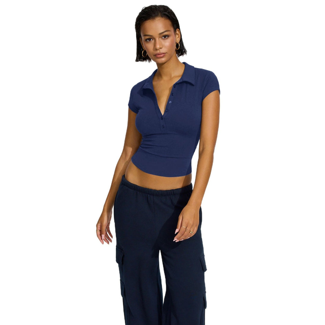 Dame Sports Crop-Top med dekorativ knapdetalje og figursyet snit Stilla