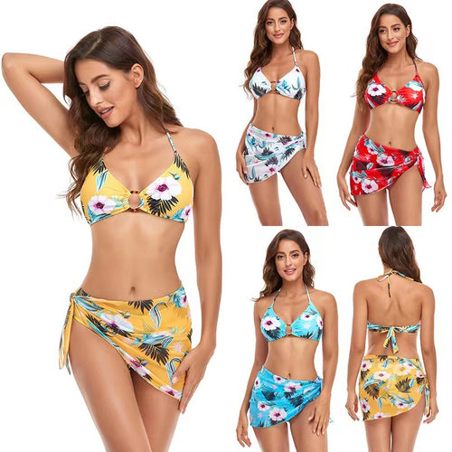 Dame Triangel-Bikini-Sæt med moderne omslagsskjørt og blomsterdesign Skovae