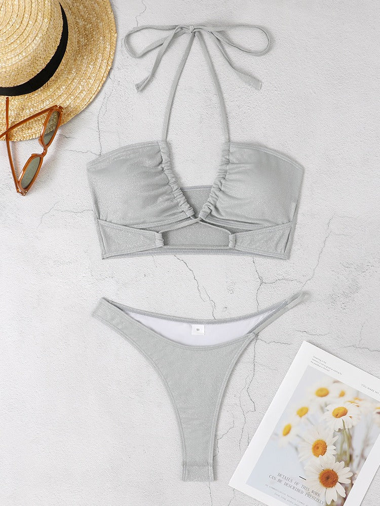 Dame Bikini-sæt med elegant flæsedesign og justerbare stropper Stilla