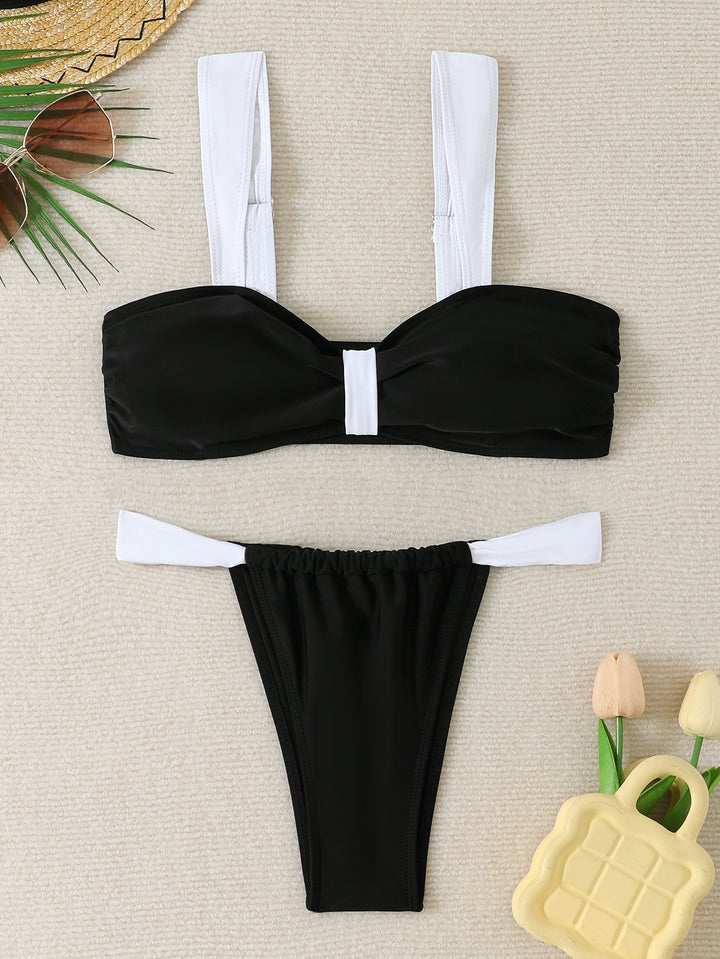 Dame Bikini-sæt med stilfulde stropper og elegant sløjfe-look Skovae
