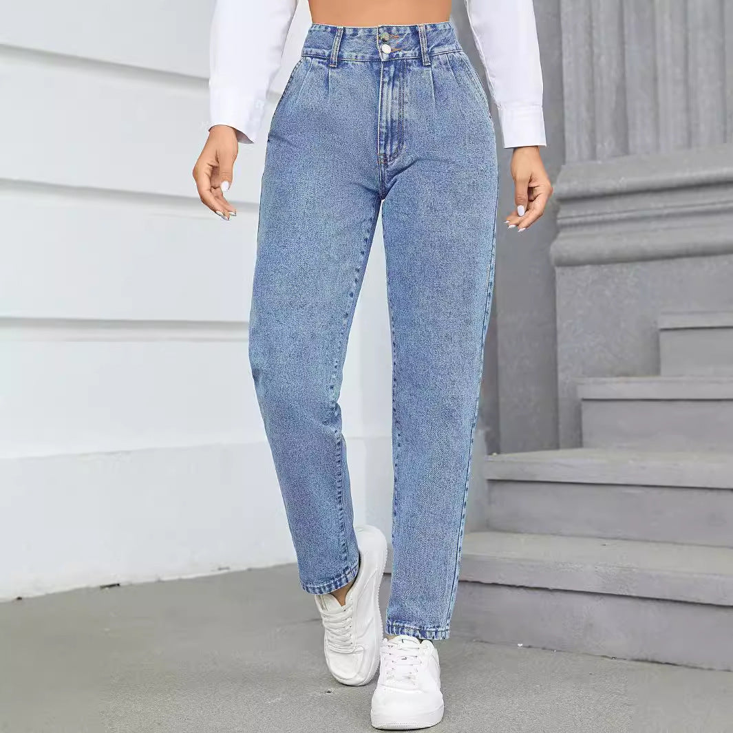 Kvinders højtaljede boyfriend jeans med klassisk snit og knapdetaljer Stilla