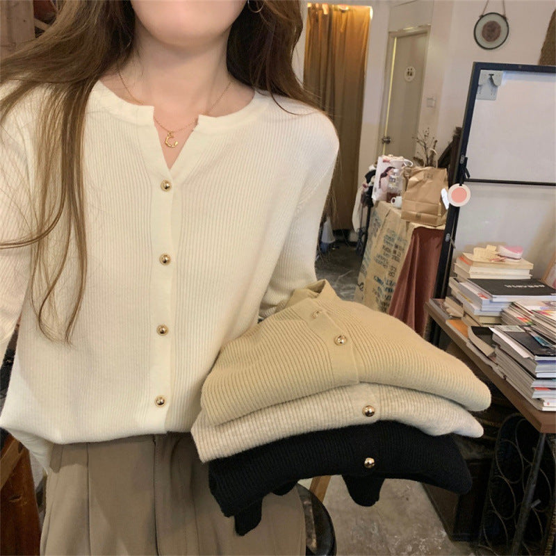 Damer Elegant Strik Cardigan med Knap Detaljer og Fin Ribbet Struktur Stilla
