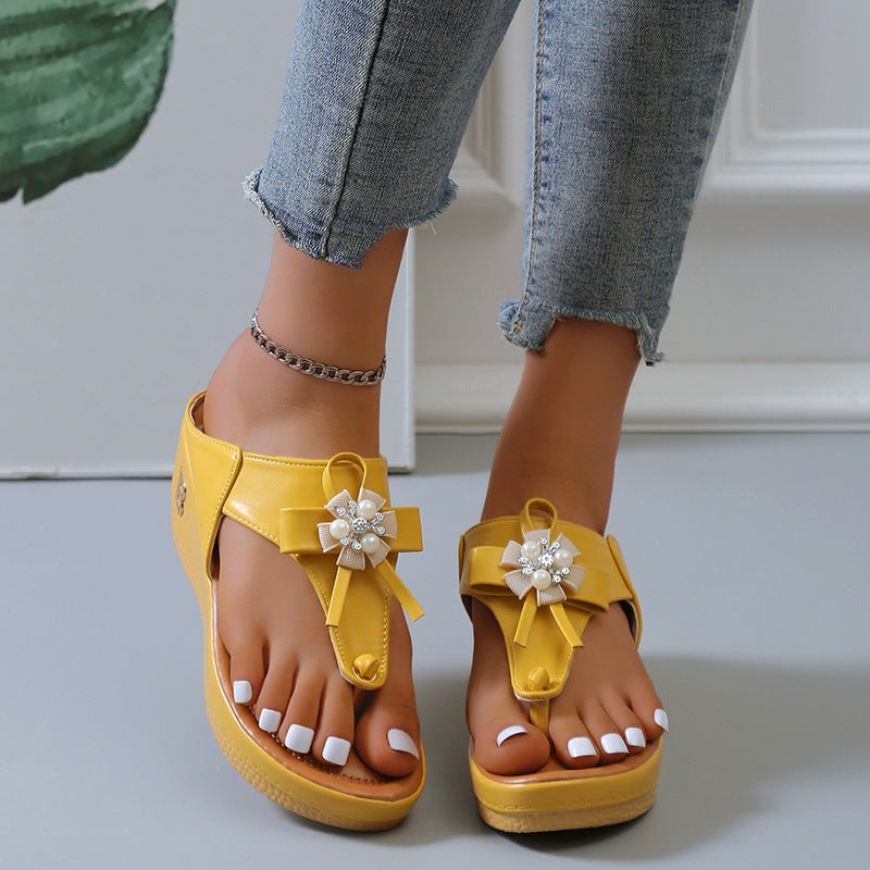 Dame Wedge-sandaler med elegant blomsterdekoration og skridsikker sål Stilla