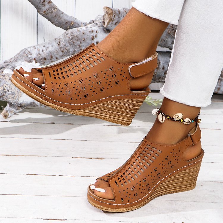 Dame Wedge Sandaler med ventilerende design Stilla