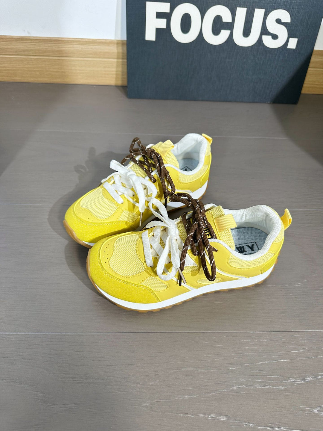 Dame Sporty Sneakers med åndbar mesh-overflade og fleksibel sål Stilla