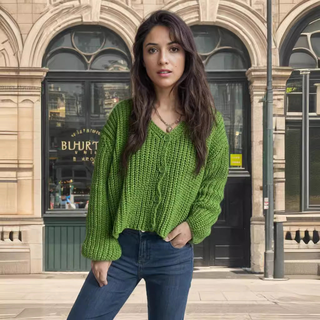 Kvinders cropped cardigan med chunky strikstruktur og store knapper Stilla