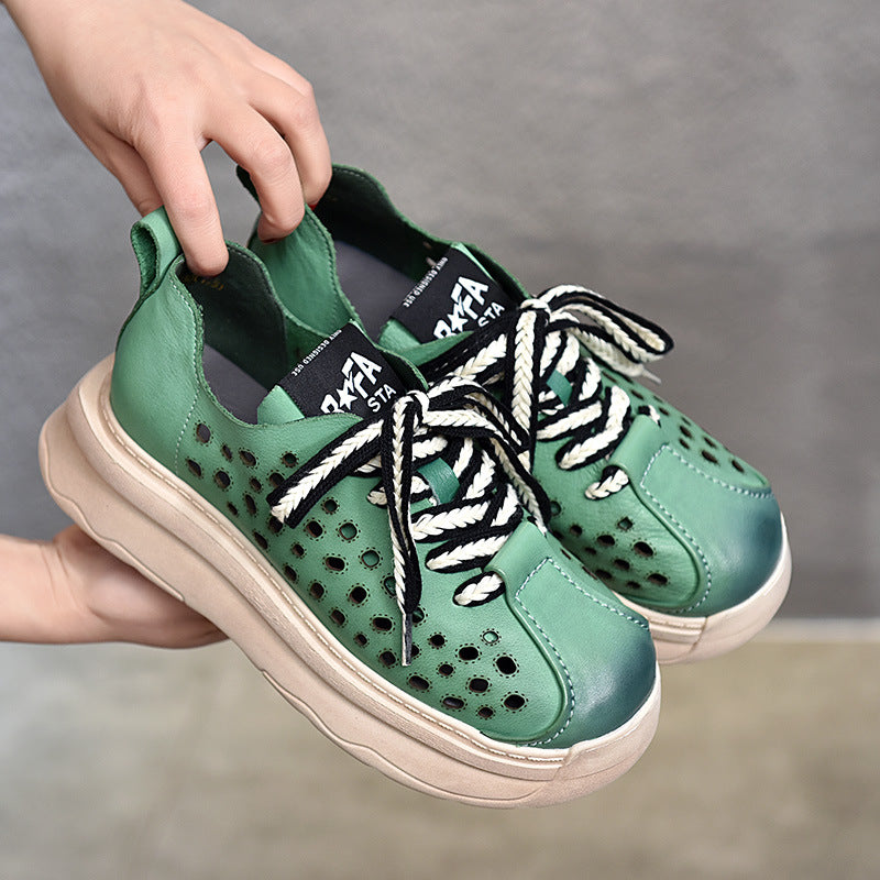 Dame Sneakers med perforeret overdel og en komfortabel platformssål Stilla