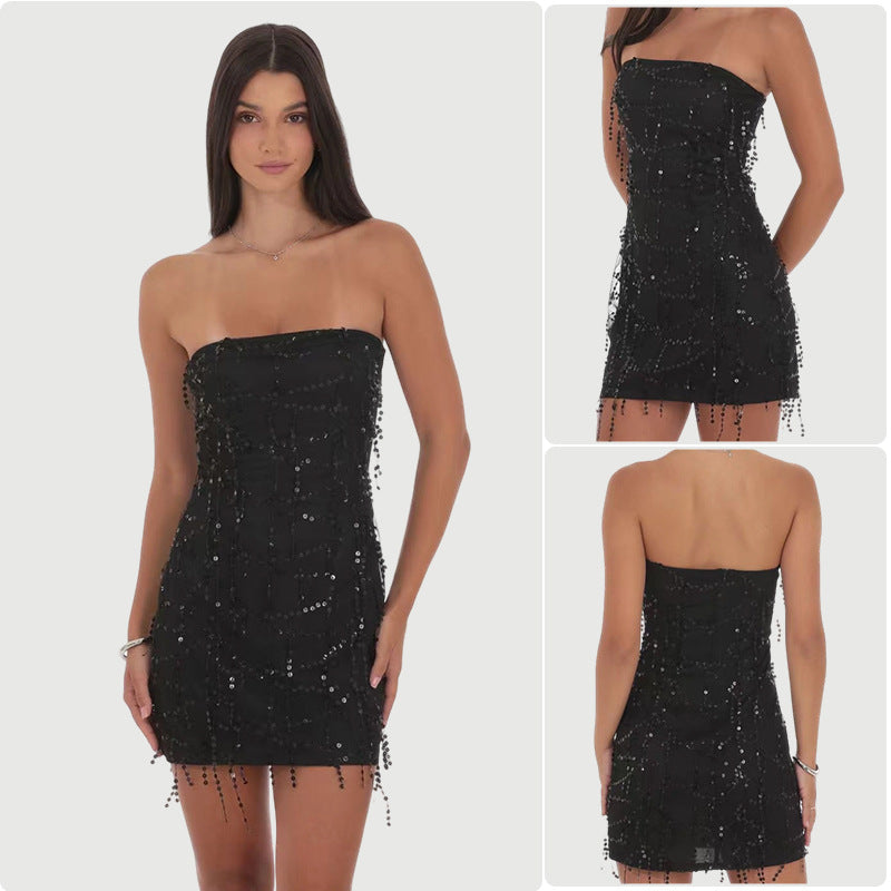 Kvindernes elegante off-the-shoulder cocktailkjole med glitrende perler og figursiddende snit