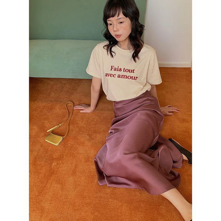 Dame T-shirt med kreativt tryk og afslappet snit Stilla