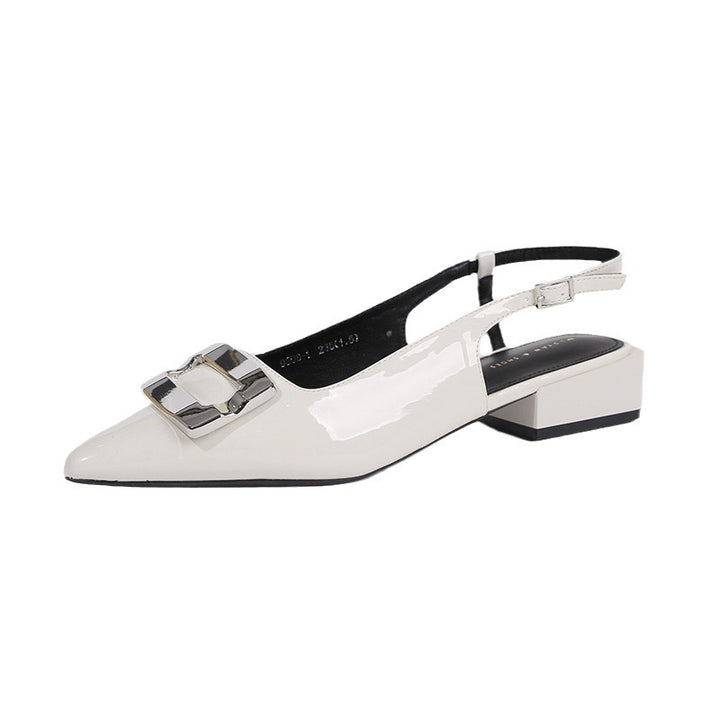 Dame Slingback-hæle med spids tå og dekorativt spænde-detail Stilla