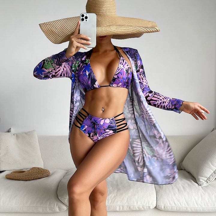 Dame Bikini-sæt med ekstravagante cut-outs og elegant kimono Stilla