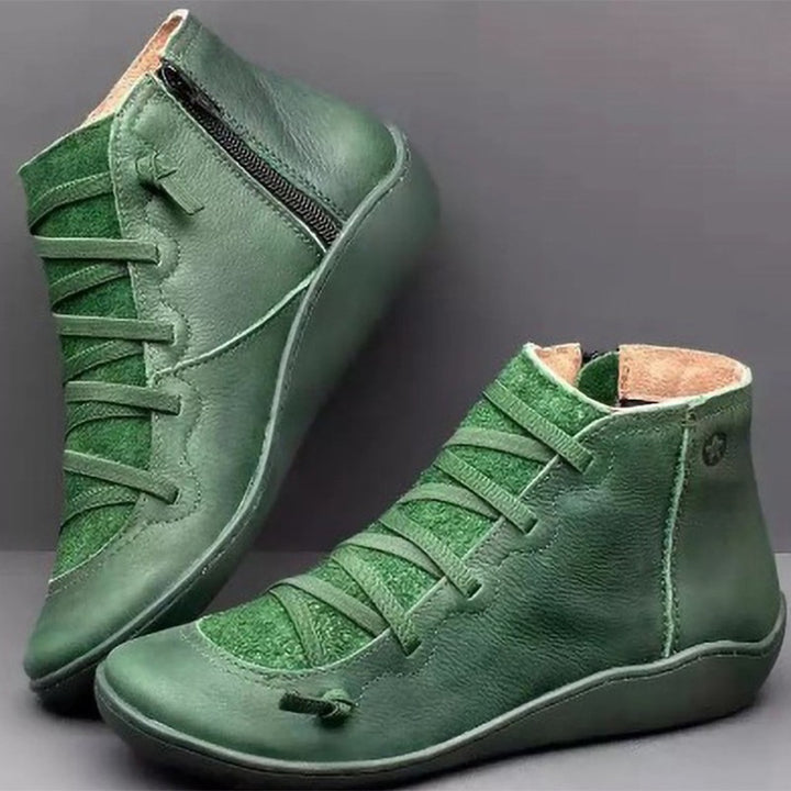 Dame Høj Sneakers lavet af høj kvalitetslæder med moderigtige accenter Stilla
