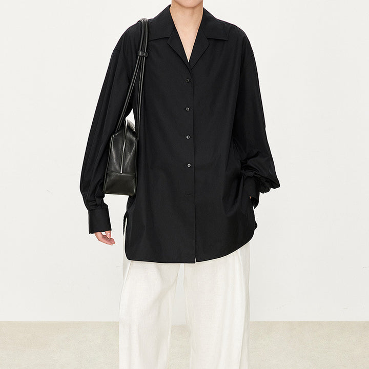Dame Oversized Skjorte med elegante Puffærmer og moderne Ståkrave Stilla