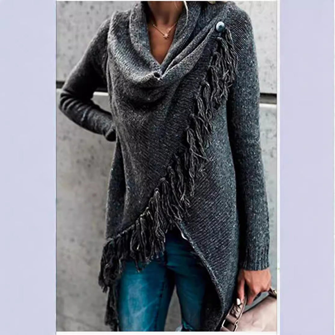 Dame strikponcho med frynset detaljer og asymmetrisk snit Stilla