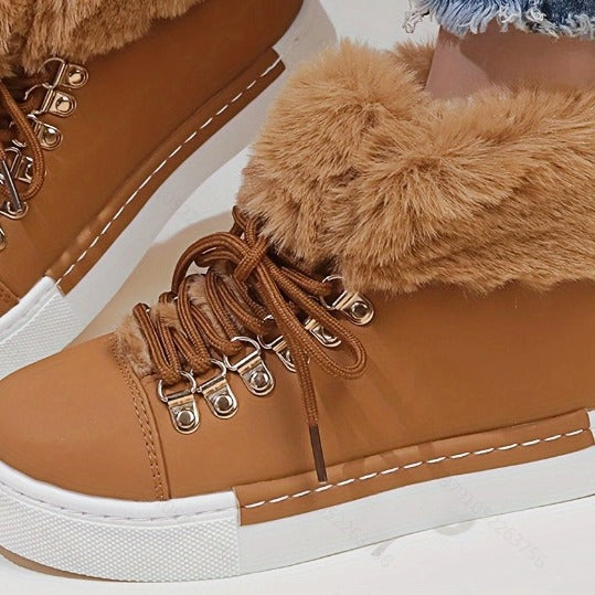 Dame Sneaker-Boots med hyggelig kunstpelskrave og trendy snørredetaljer Stilla