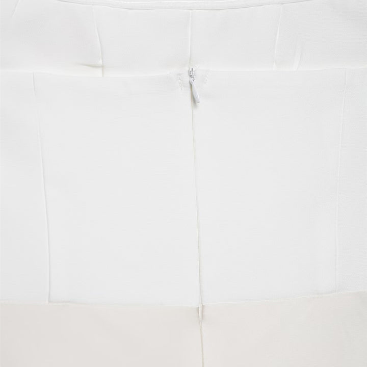 Dame lang satin aftenkjole med elegant drapering Skovae