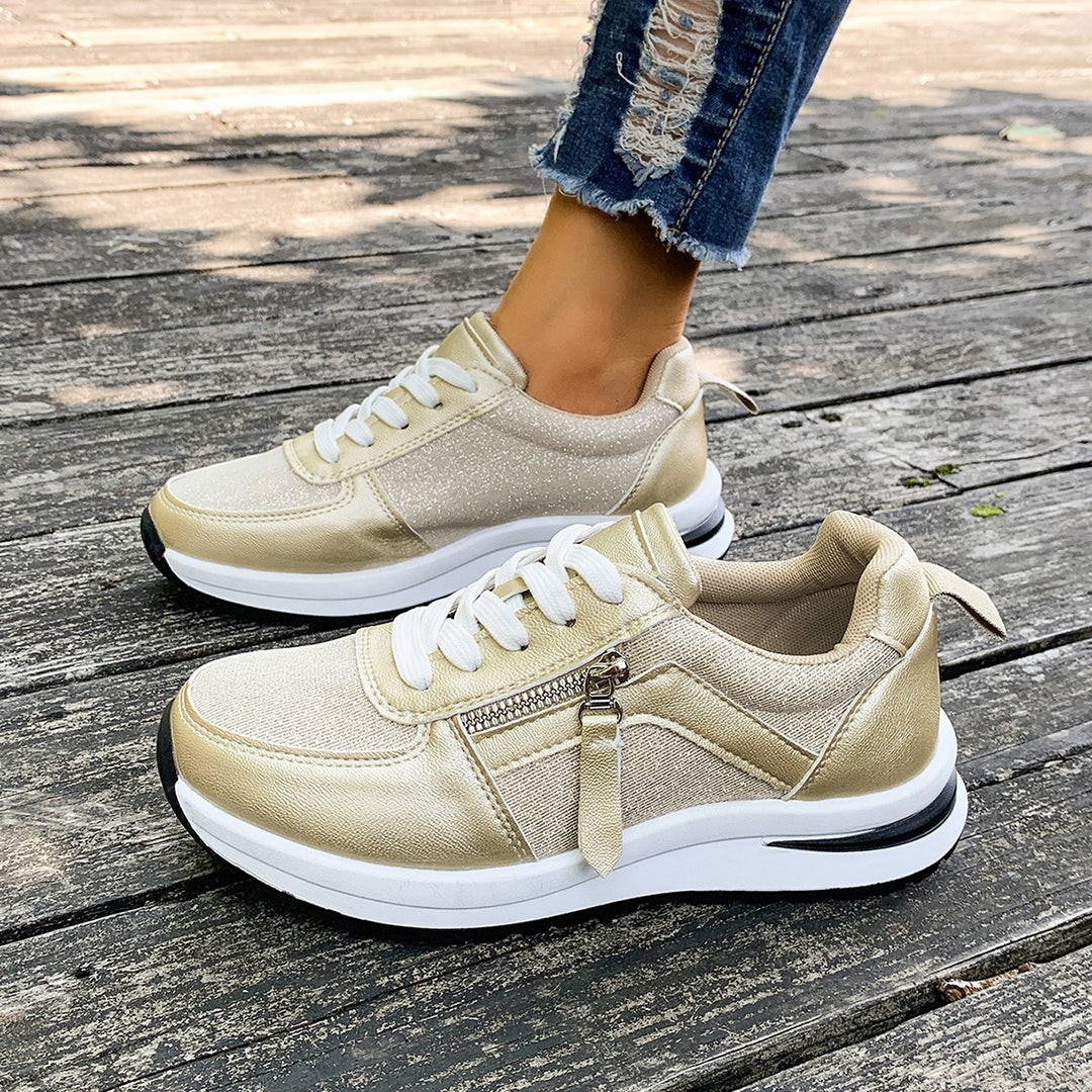 Dame Lace-Up Sneakers med moderne lynlås og behagelig dæmpning Stilla