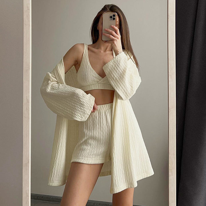 Dame sæt bestående af strikket top og shorts Stilla