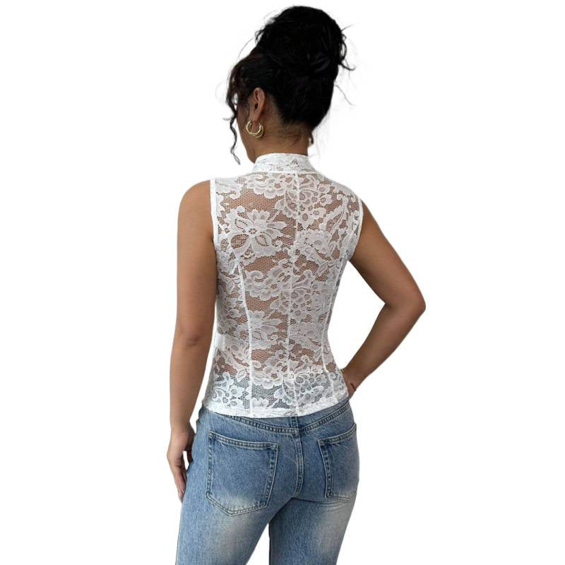 Dame spidsbluse i elegant snit med knapdetaljer Skovae