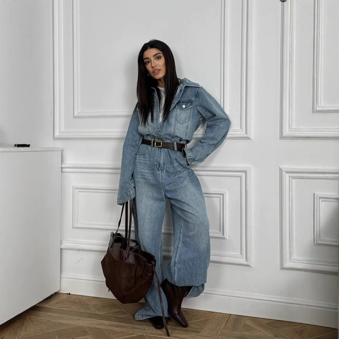 Kvinders denim jumpsuit med justerbart bælte og bred bukseben Stilla
