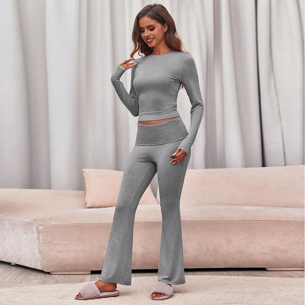 Kvinders sæt bestående af langærmet top og figursyede leggings Stilla