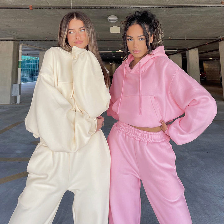 Dame sporty Cropped Hoodie og Joggingbukser Sæt i afslappet stil med elastiske manchetter Stilla