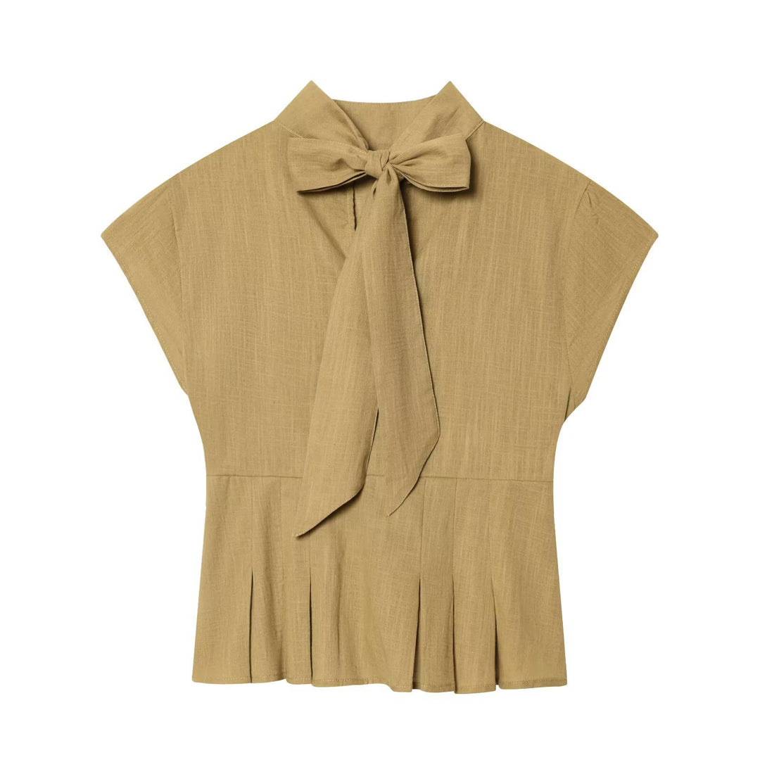 Dame bluse shirt med elegant stående krave og plisserede detaljer Skovae
