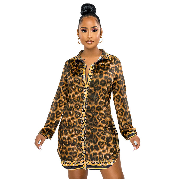Dame Leopard-Print Skjortekjole med gyldne accenter Stilla