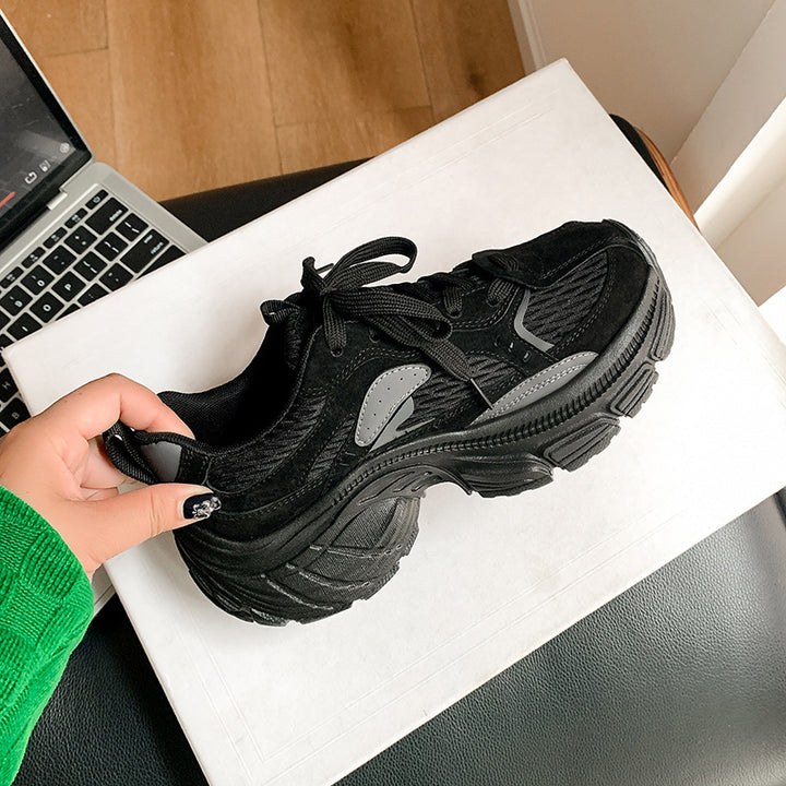 Dame mode Chunky Sneakers med åndbart mesh-overmateriale og robust profil Stilla