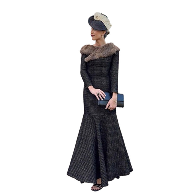 Dame Elegant Maxi-kjole med smart cashmere-krave og svingende søm Stilla