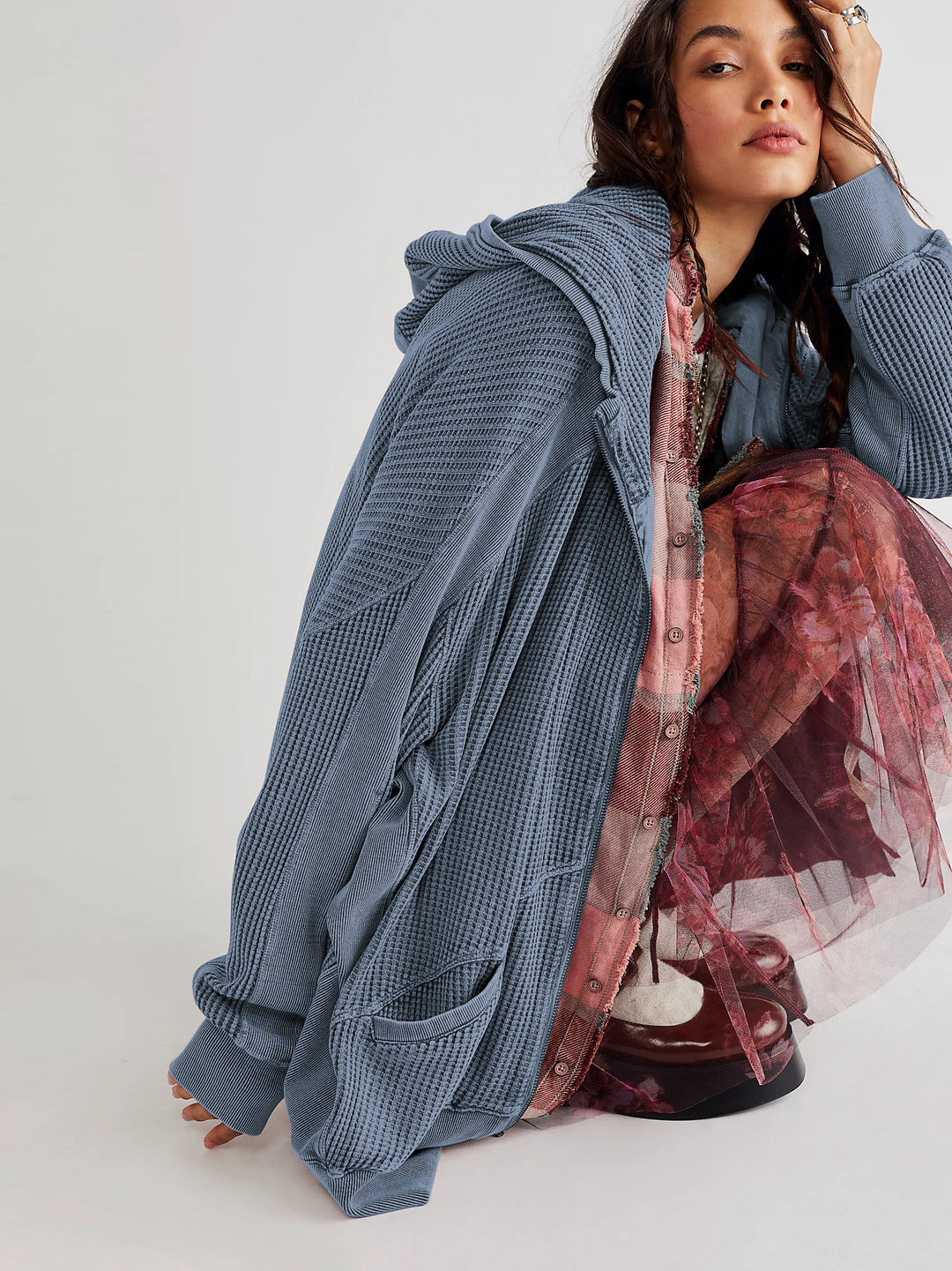 Dame afslappet oversized hoodie i karakteristisk vaffelmateriale Stilla